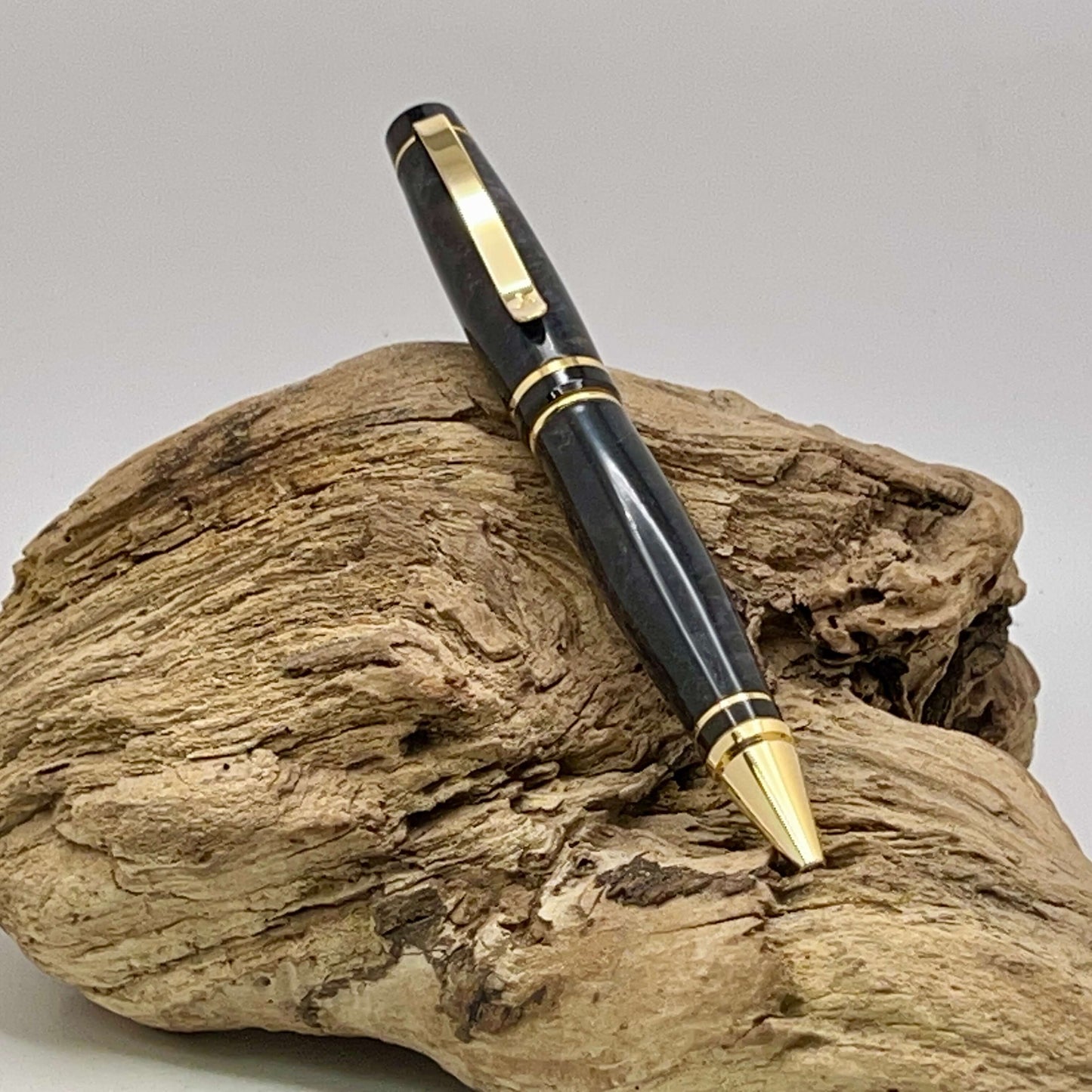 The Executive Black Box Elder Cigar Pen