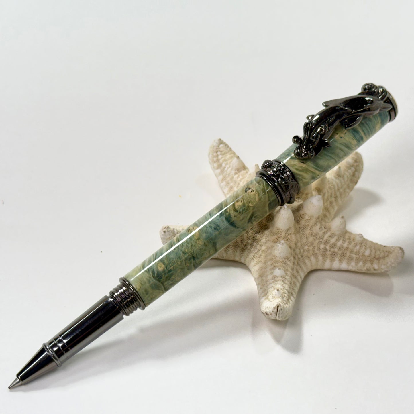 Dolphin | Sea Life Pen | Burl | Light Blue | Gunmetal | Rollerball