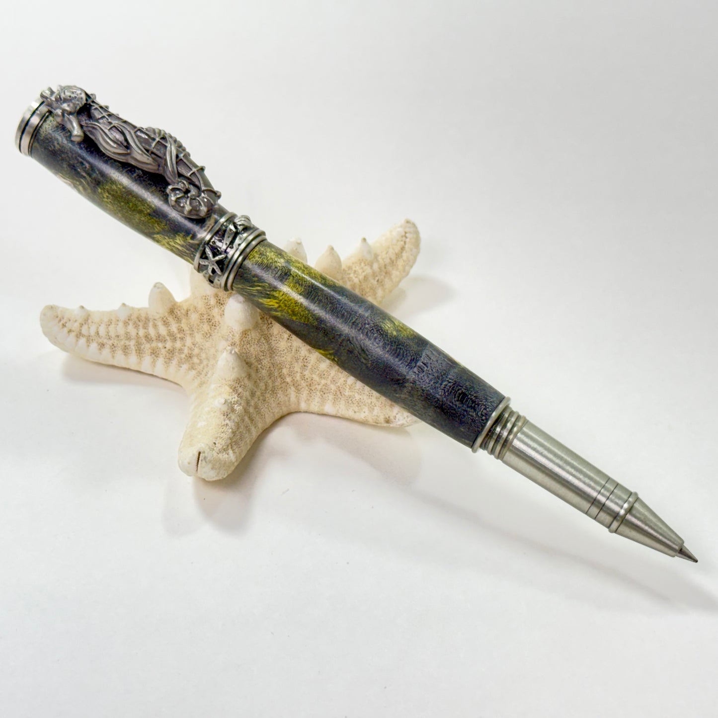 Sea Life | Seahorse | Maple Burl | Grey Light Yellow Greenish | Antique Pewter