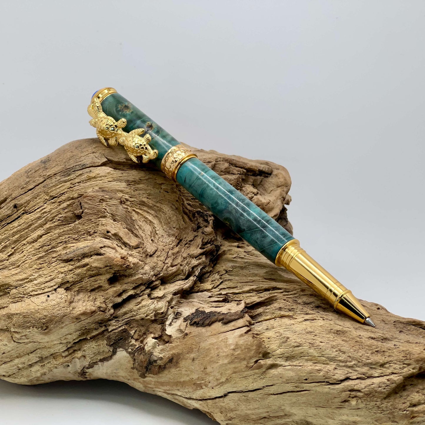 10K Gold Sea Turtle Pen with Blue Dyed Stabilized Ambrosia Burl